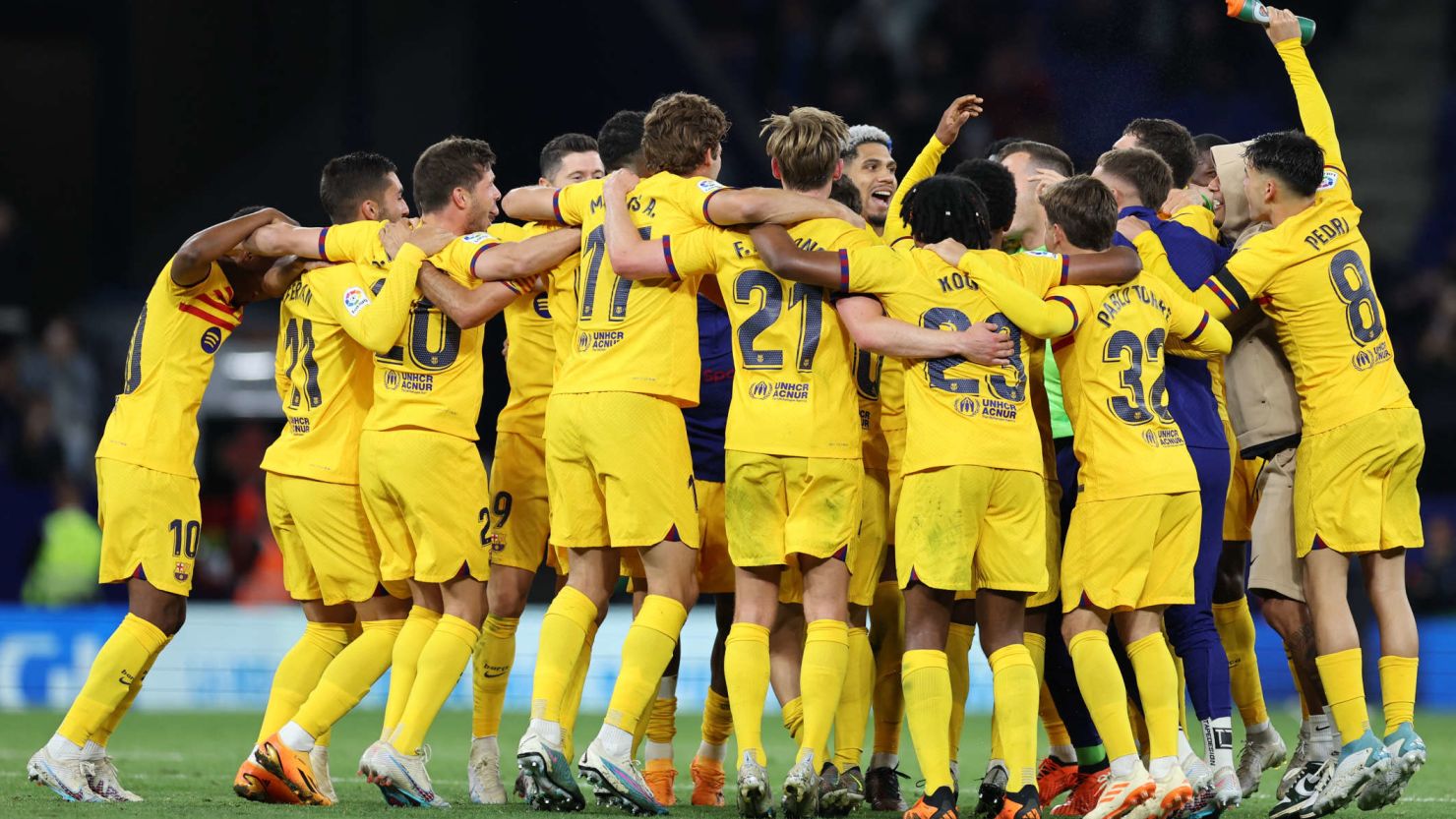 面对强大的 面对强大的